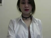 Bellezza vietnamita seni ragazza canzonatura